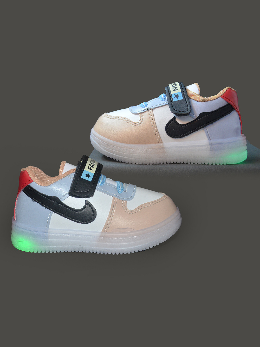 FEETWELL SHOES Kids Colourblocked LED Sneakers