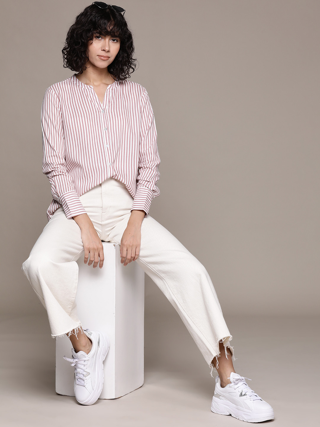 The Roadster Lifestyle Co. Striped High-Low Casual Shirt