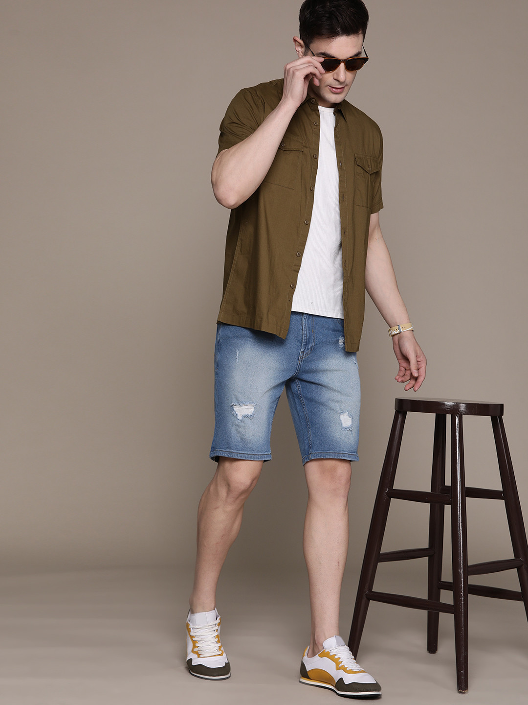 The Roadster Lifestyle Co. Men Slim Fit Washed Distressed Denim Shorts