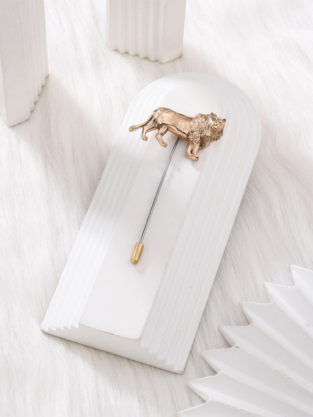 COSA NOSTRAA Luxe King Lapel StateUnisext Brooch