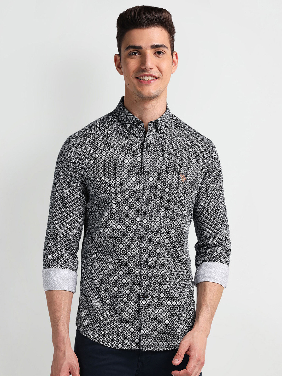 U.S. Polo Assn. Denim Co. Slim Fit Floral Printed Button-Down Collar Casual Shirt