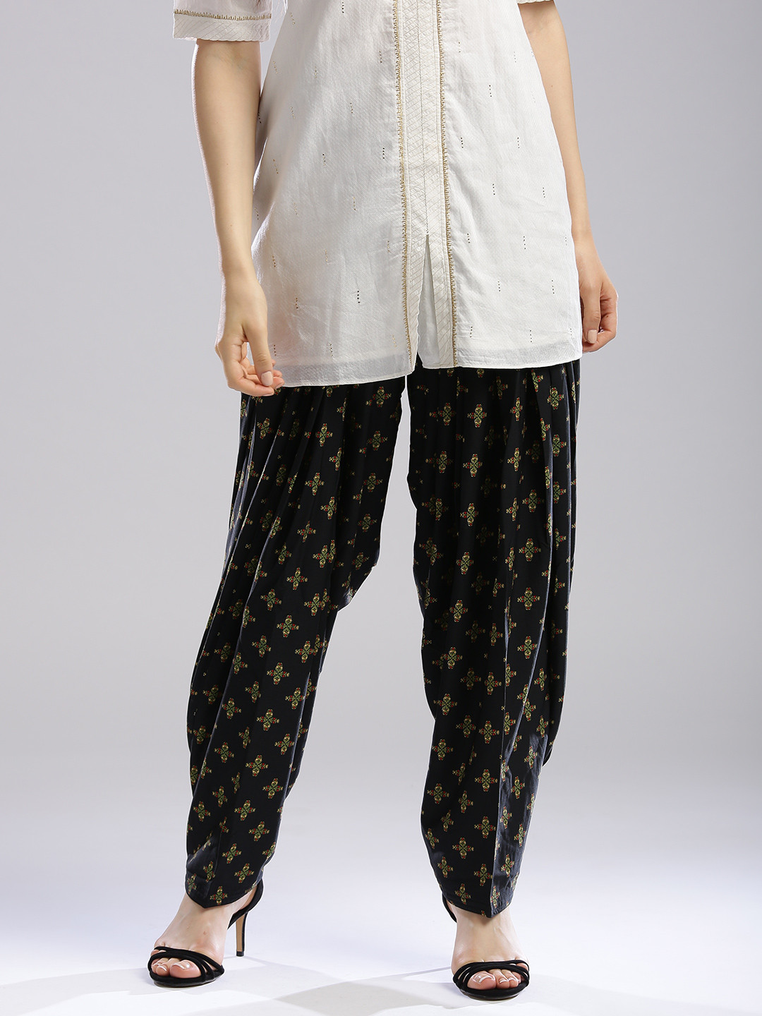 WISHFUL by W Women Black & Green Printed Salwar