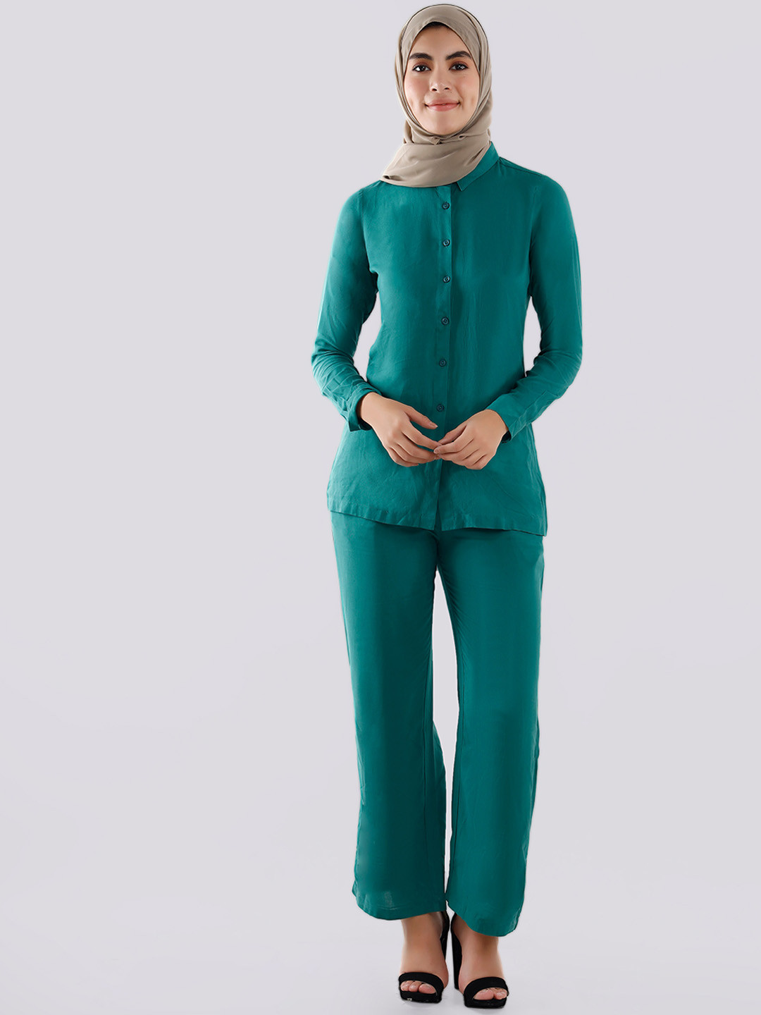 IDH London Long Sleeve Shirt With Trousers