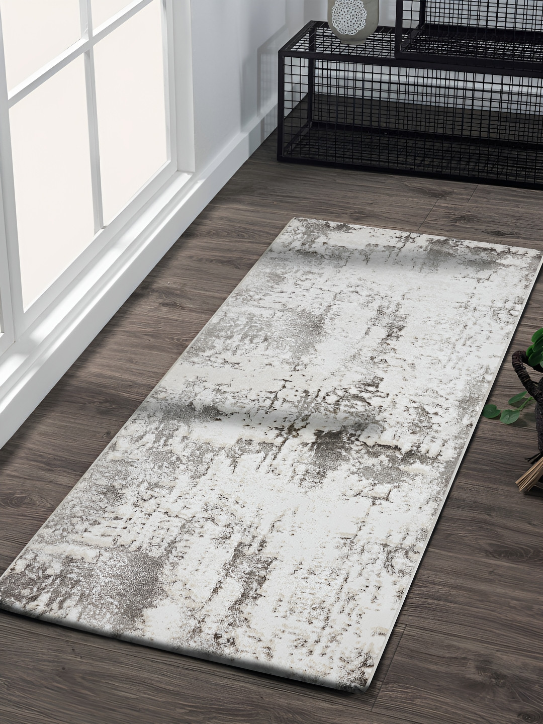 OBSESSIONS Cream-Colored & Grey Abstract-Printed Anti-Static Floor Runner