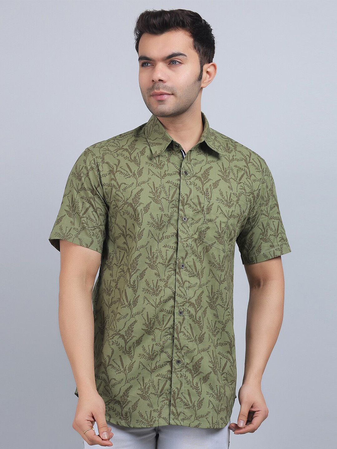Spring Soul Floral Printed Cotton Straight Regular Fit Opaque Casual Shirt