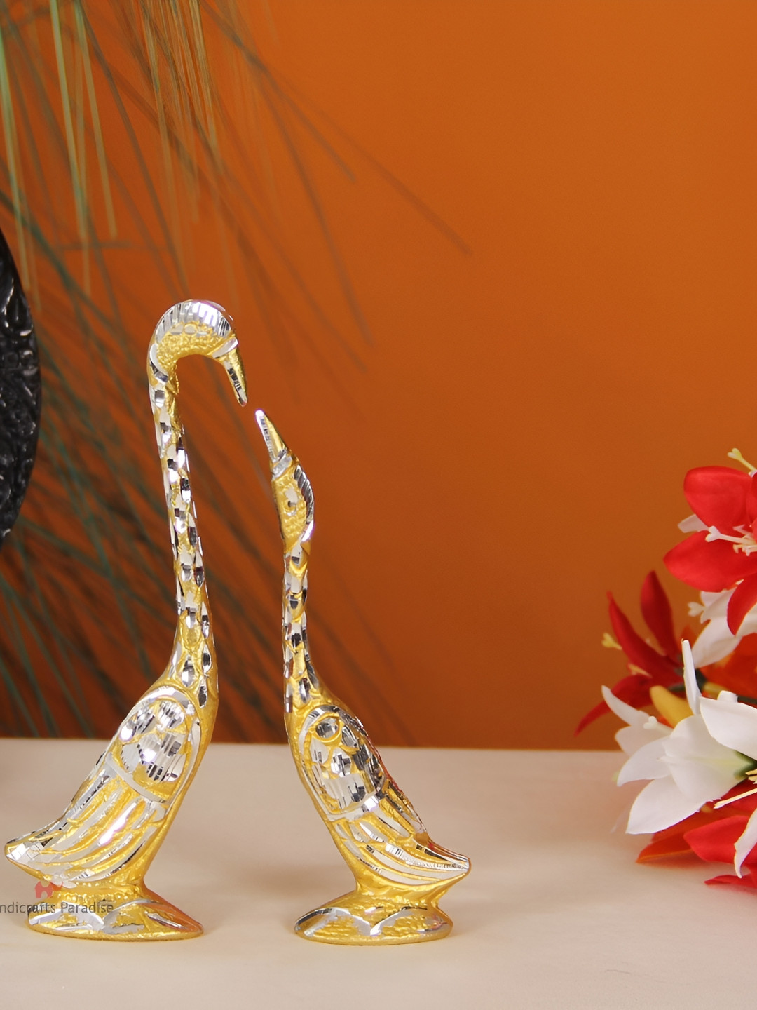 HANDICRAFTS PARADISE Pair Of Kissing Swan Brown Metal Metallic Living Room Set of 2 Medium Showpieces - 7.2 Inches