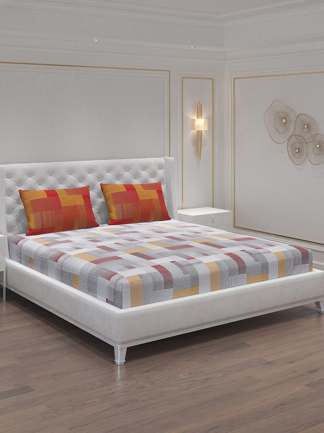 Moca By Monte Carlo White & Orange 104 TC 2 Queen Bedsheet with 4 Pillow Covers