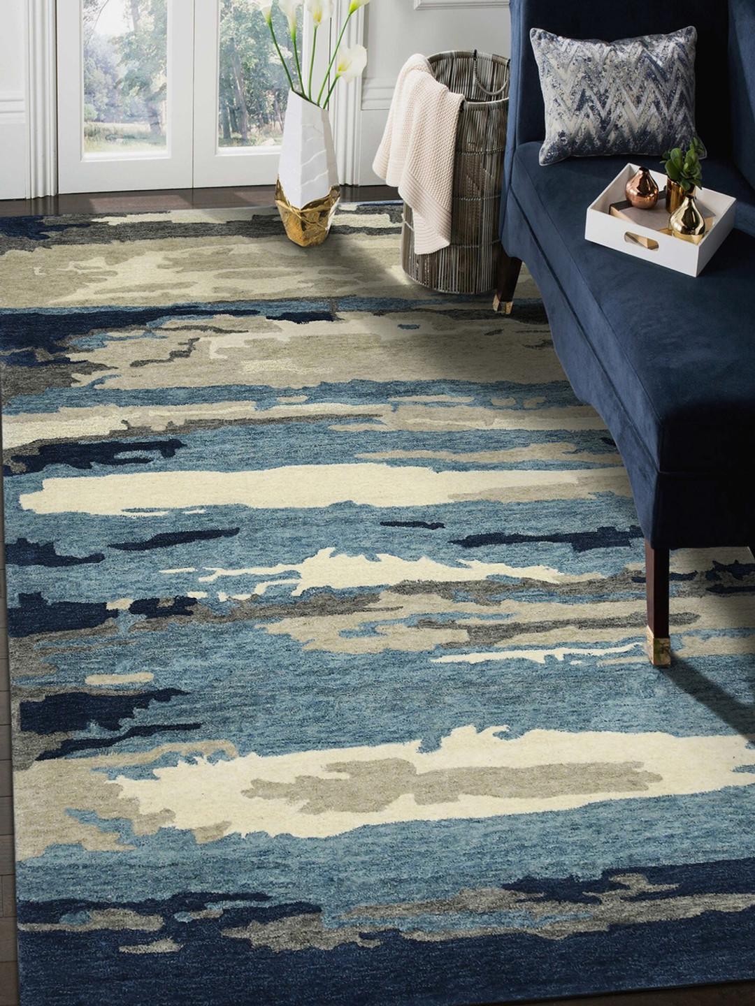 saraswatii global Cream & Blue Abstract Woolen Hand Tufted Rectangular Carpets