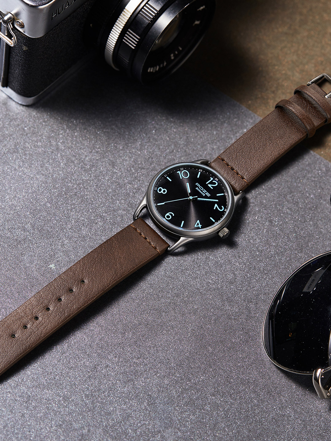 Sonata Poze Men Printed Dial & Leather Straps Analogue Watch SP70014QL01W