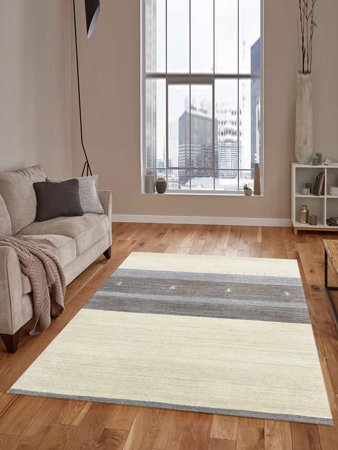 saraswatii global Cream-Coloured Striped Hand-Tufted Carpet