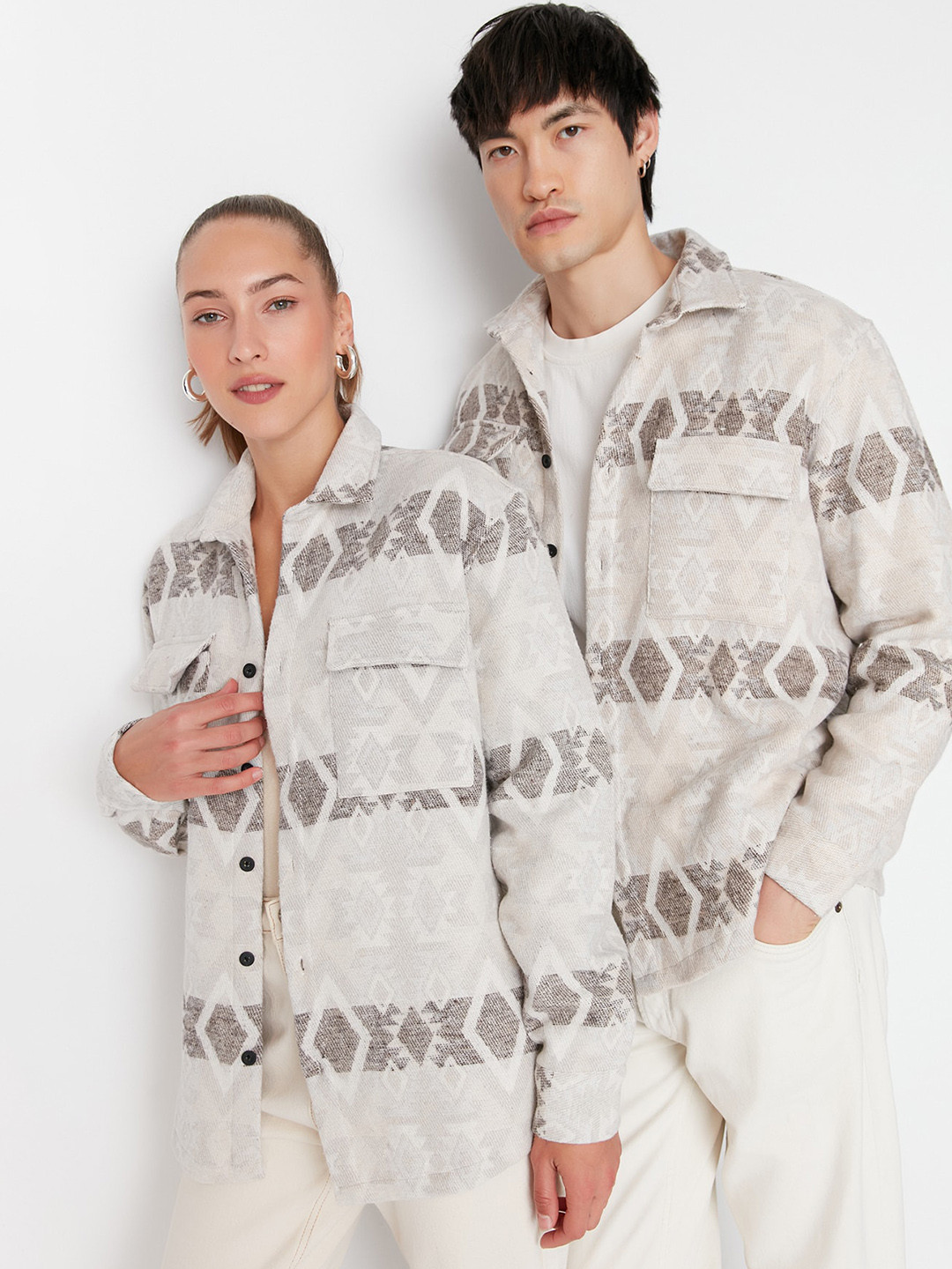 Trendyol Unisex Relaxed Fit Geometric Printed Spread Collar Casual Shirt