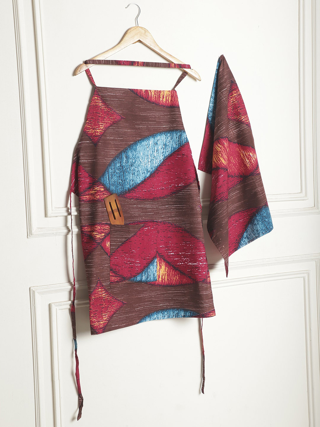 Dhrohar 2 Pieces Brown & Red Printed Cotton Apron