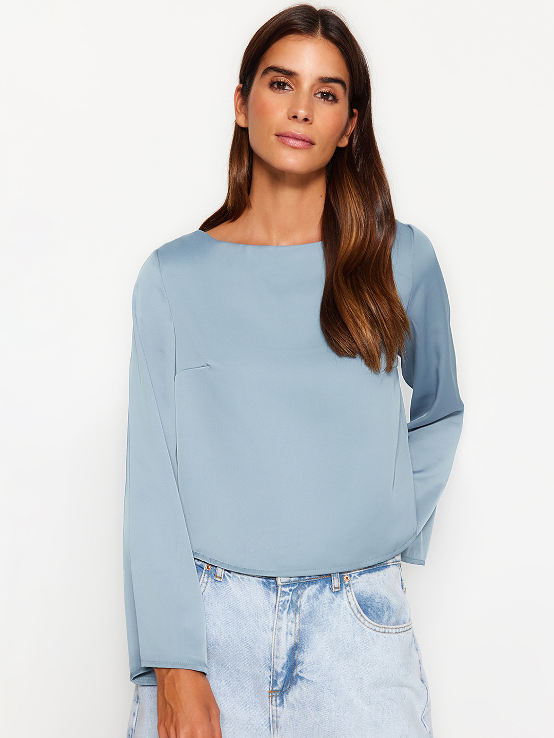 Trendyol Long Sleeves Styled Back Top