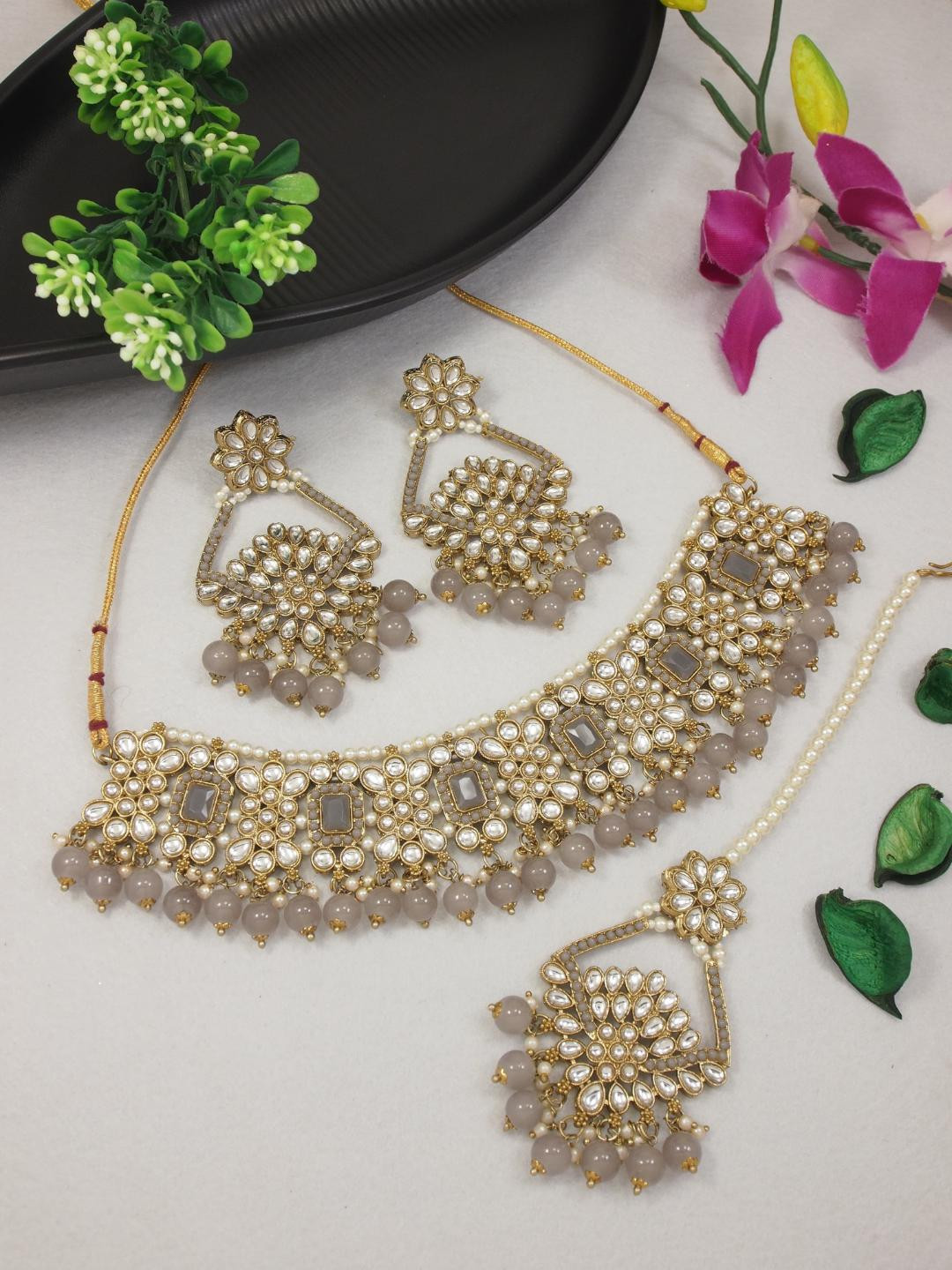 I Jewels Gold Plated Kundan & Pearls Studded Jewellary Set