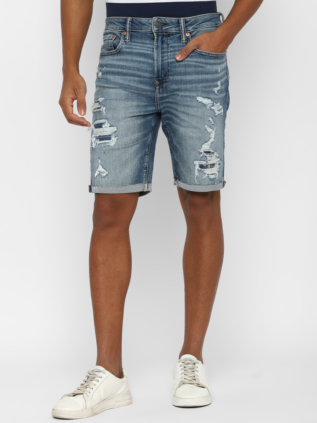 AMERICAN EAGLE OUTFITTERS Men Washed Denim Shorts Technology