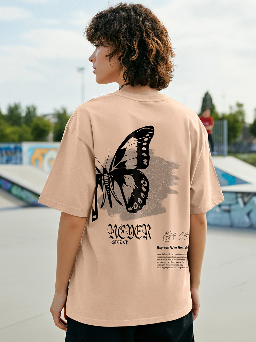 Bewakoof Never Give Up Graphic Printed Drop-Shoulder Sleeves Oversized Cotton T-shirt