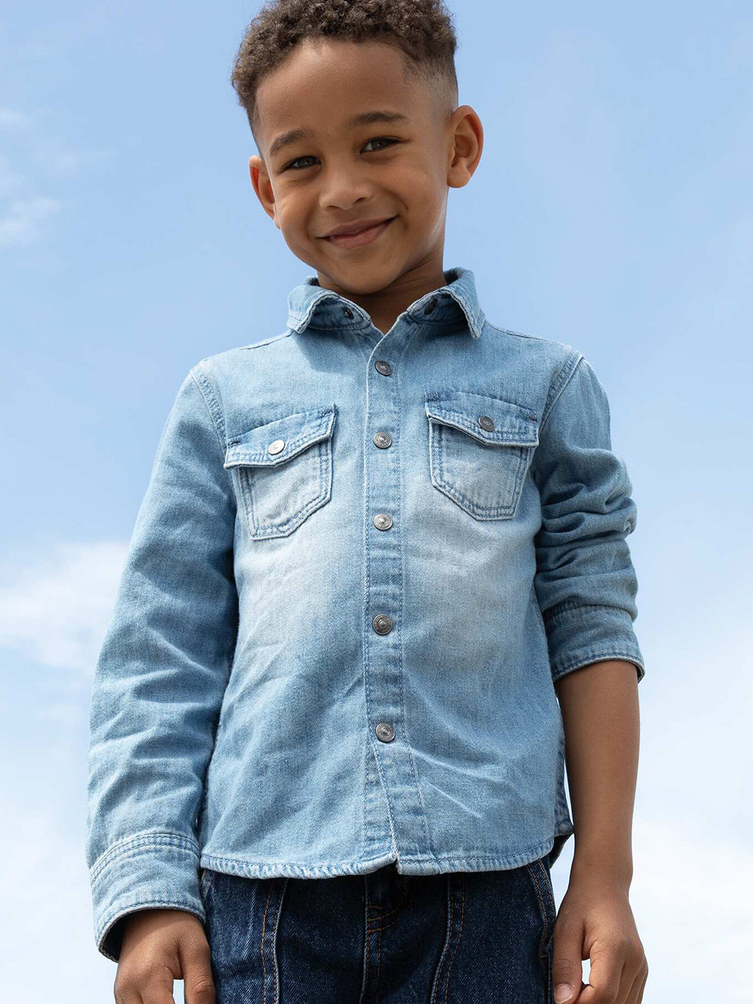 KIABI Boys Faded Spread Collar Long Sleeves Regular Fit Casual Shirt