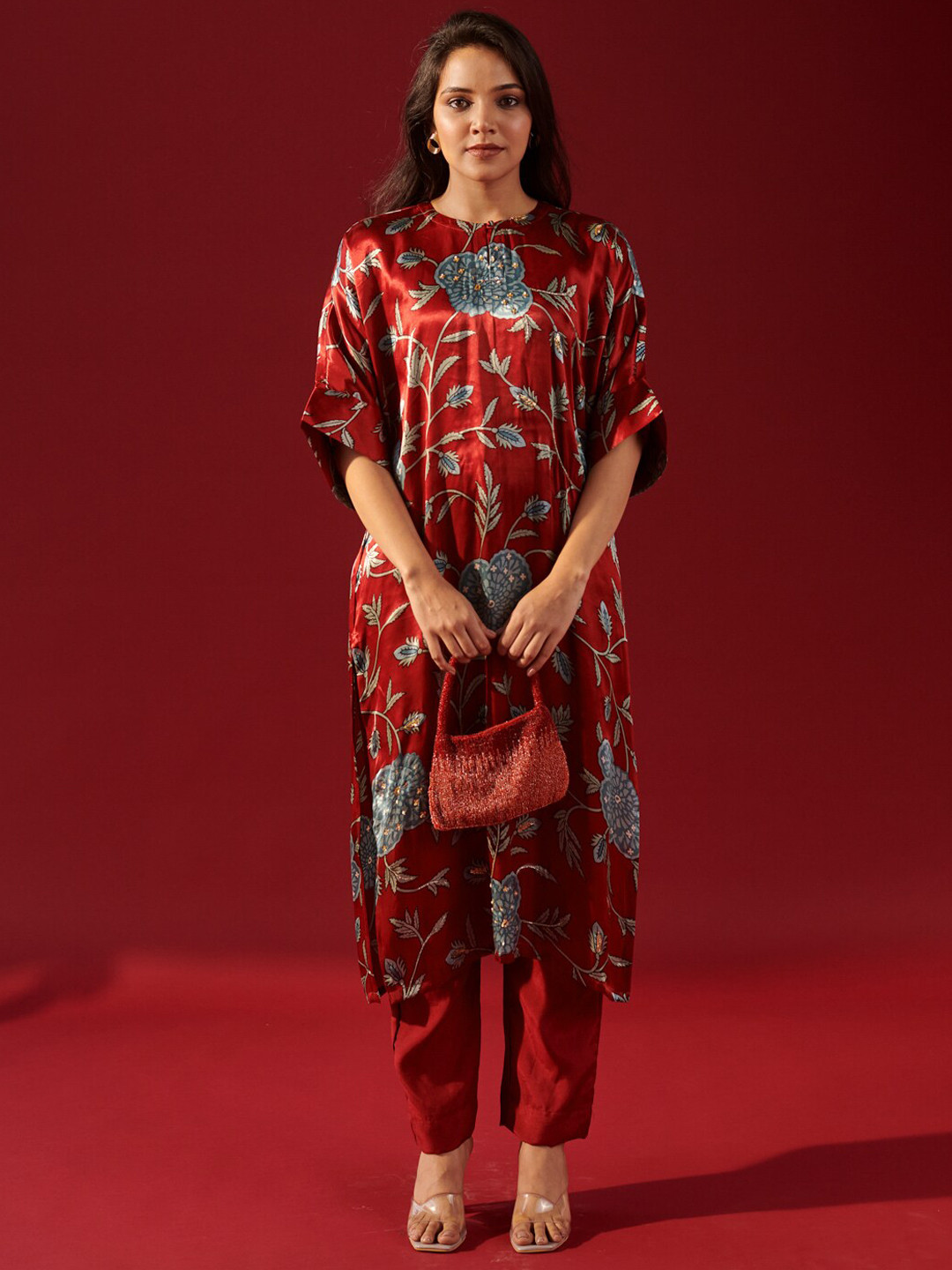 Ambraee Red Floral Printed Round Neck Kurta with Trousers Set