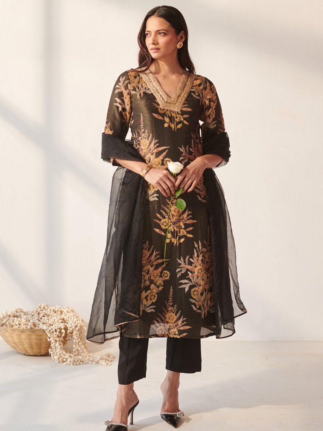 Ambraee Floral Printed Zari Yoke or Border V-Neck Kurta With Trousers & Dupatta