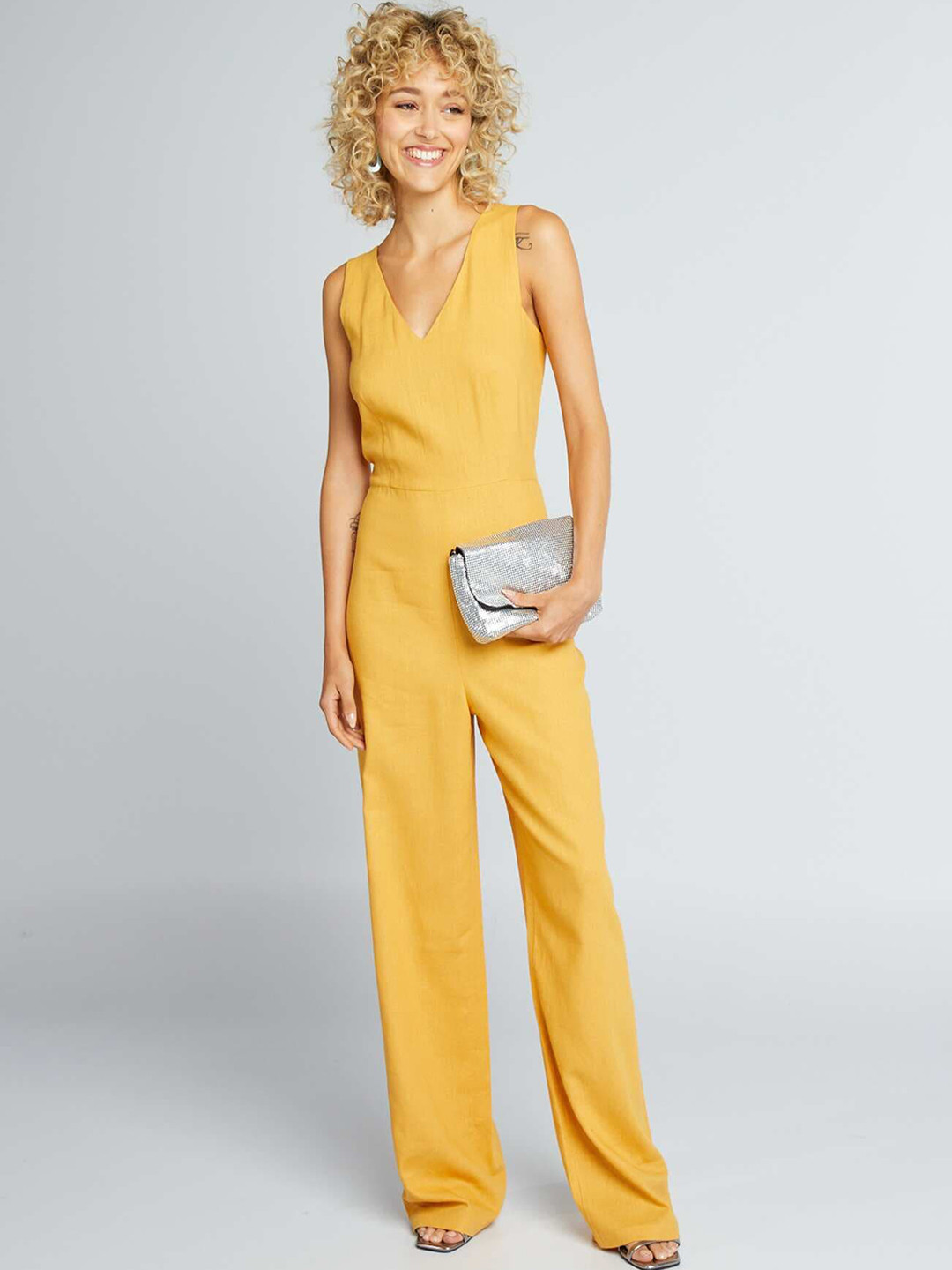 KIABI V-Neck Basic Jumpsuit