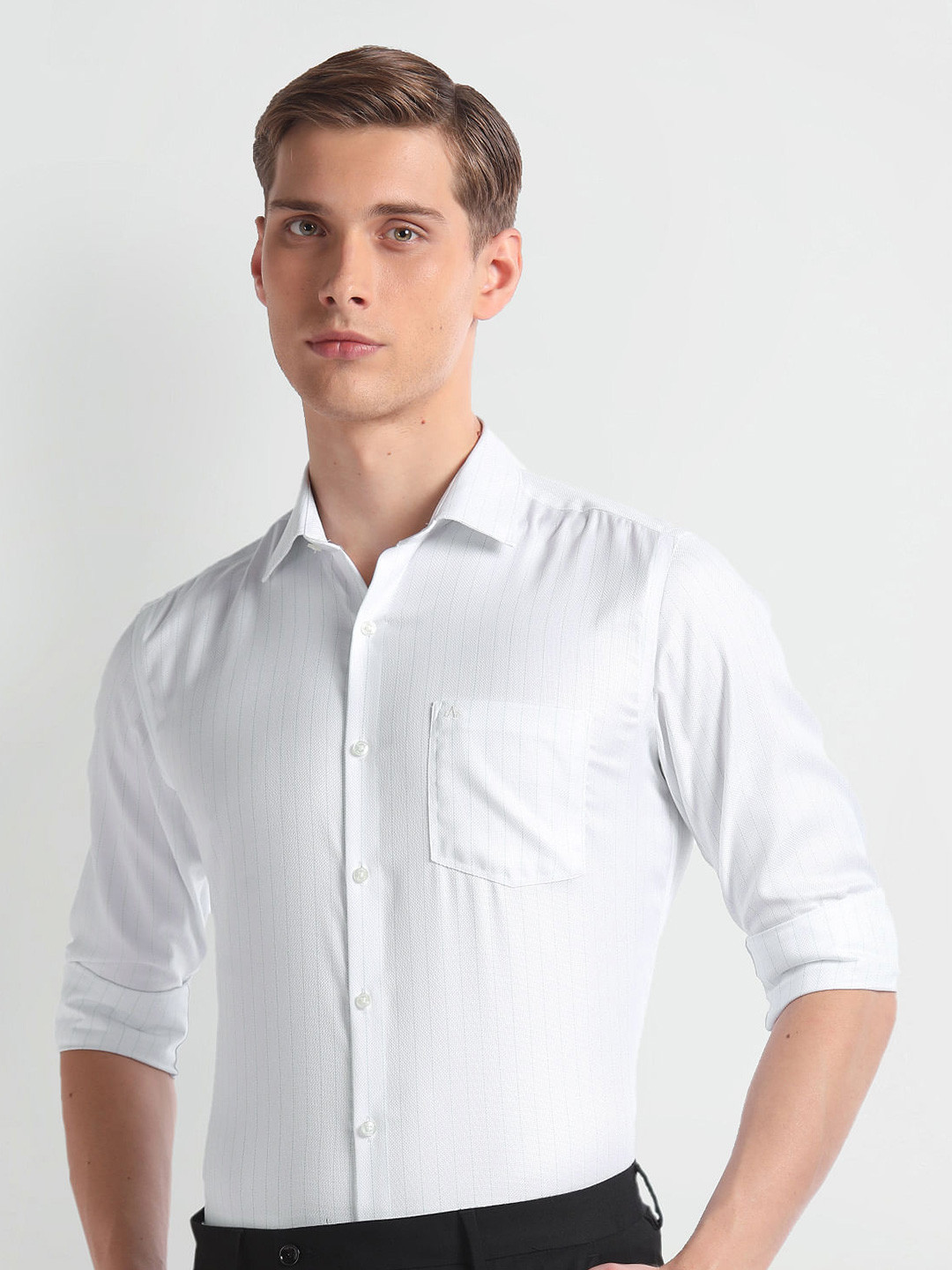 Arrow Auto Press Slim Fit Vertical Stripes Spread Collar Long Sleeves Cotton Autopress Formal Shirt