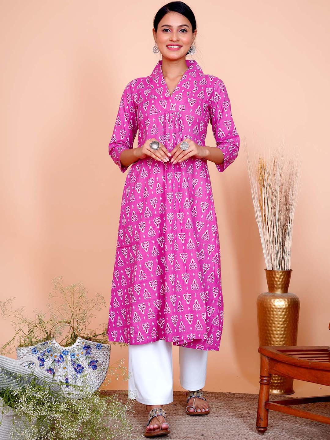 Salvia Sky Ethnic Motifs Printed Flared Sleeves Thread Work Anarkali Cotton Kurta