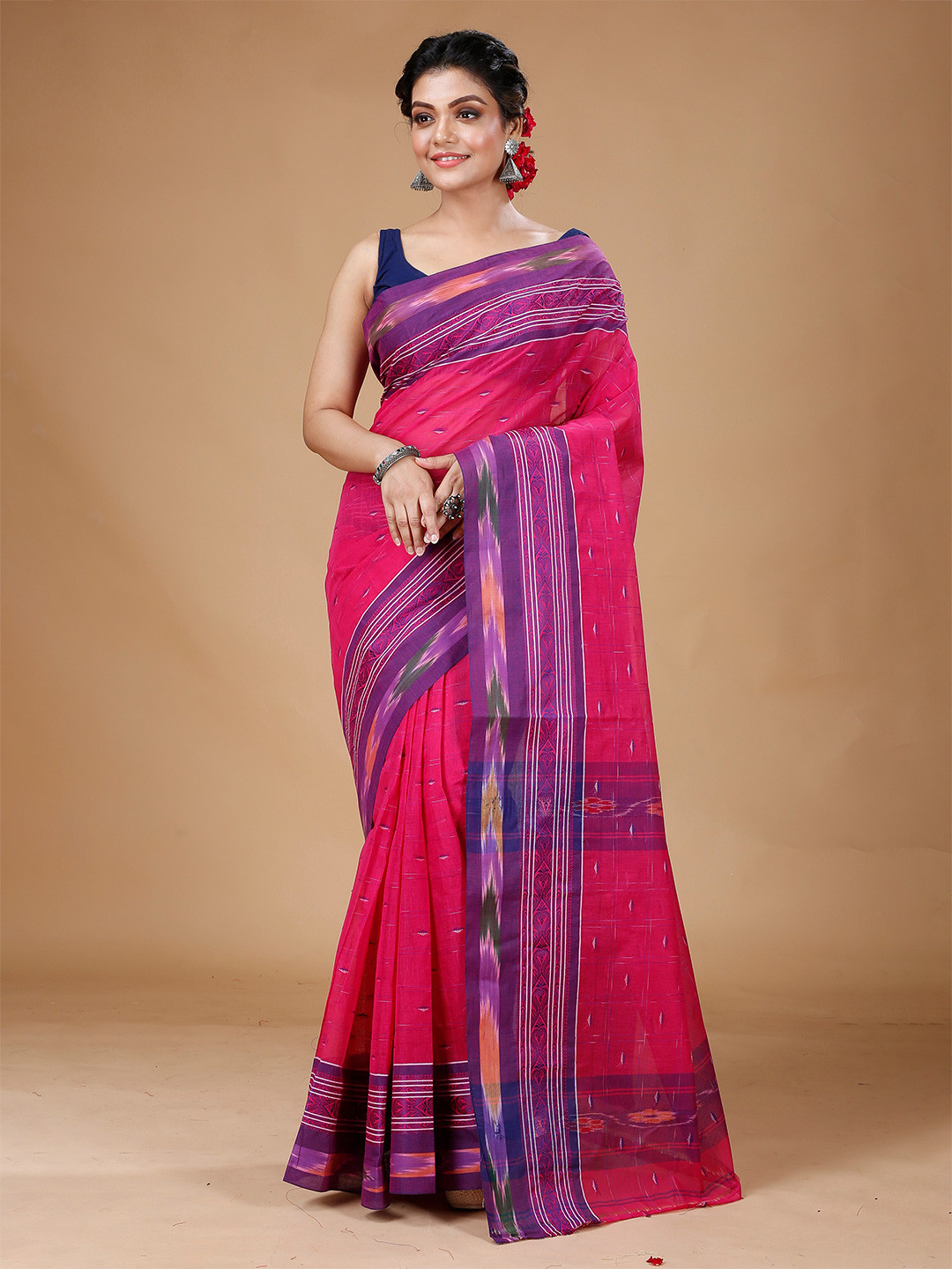 SLAGHA Checked Zari Pure Cotton Taant Saree