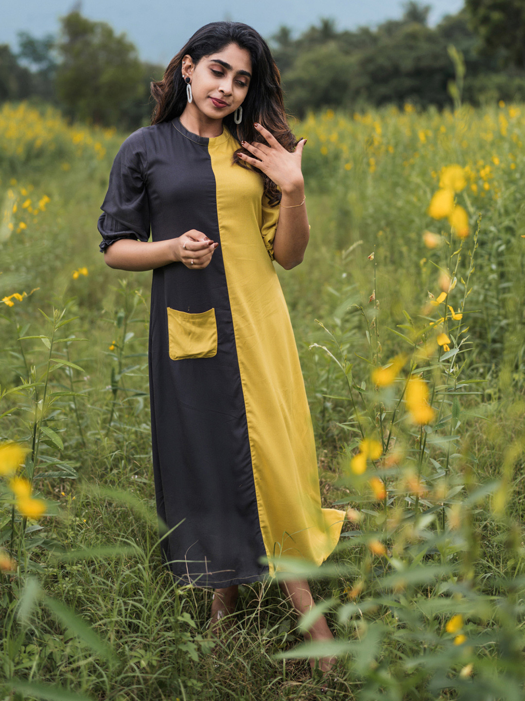 HAY Liva Colourblocked Puff Sleeves Liva A-Line Maxi Dress