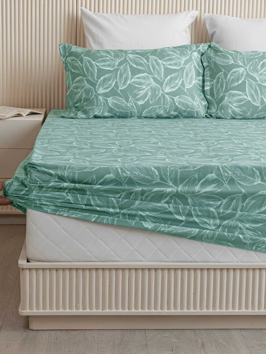 HOMEMONDE Jaipuri Print Blue Leaf Cotton 210 TC Fitted King Fine Bedsheet with 2 Pillow Covers-78 x 72 inches