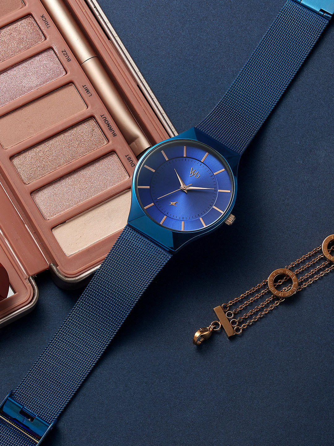 Fastrack  Vyb Successor Women Stainless Steel Straps Analogue Watch FV60002KM02W