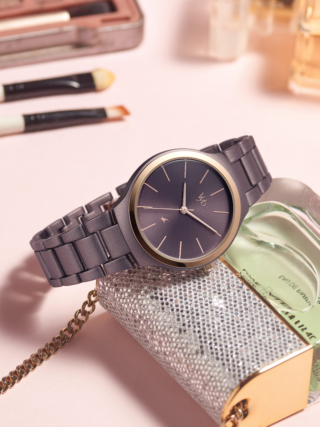 Fastrack Women Bracelet Style Straps Analogue Watch FV60008KM02W