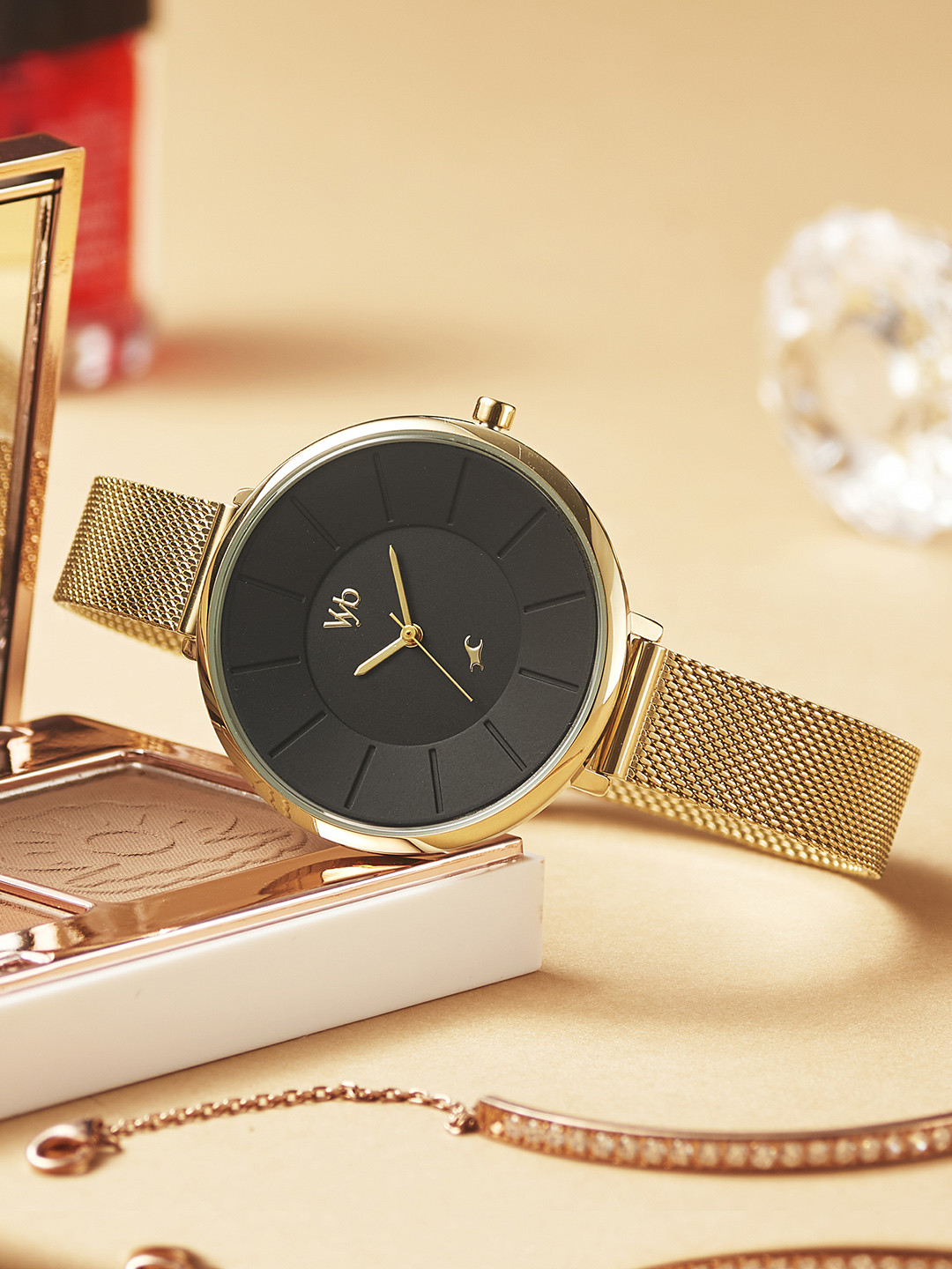 Fastrack Vyb Halo Women Stainless Steel Bracelet Style Straps Analogue Watch FV60016YM01W