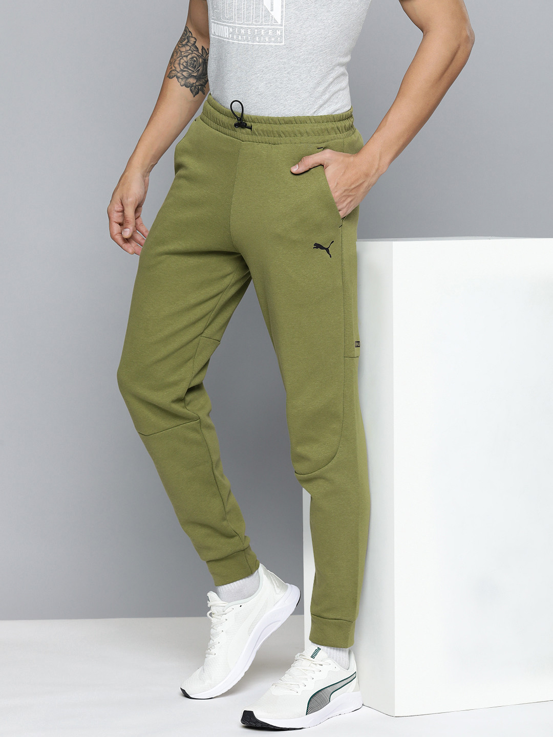 Puma Men Mid Rise RAD/CAL Outdoor Joggers