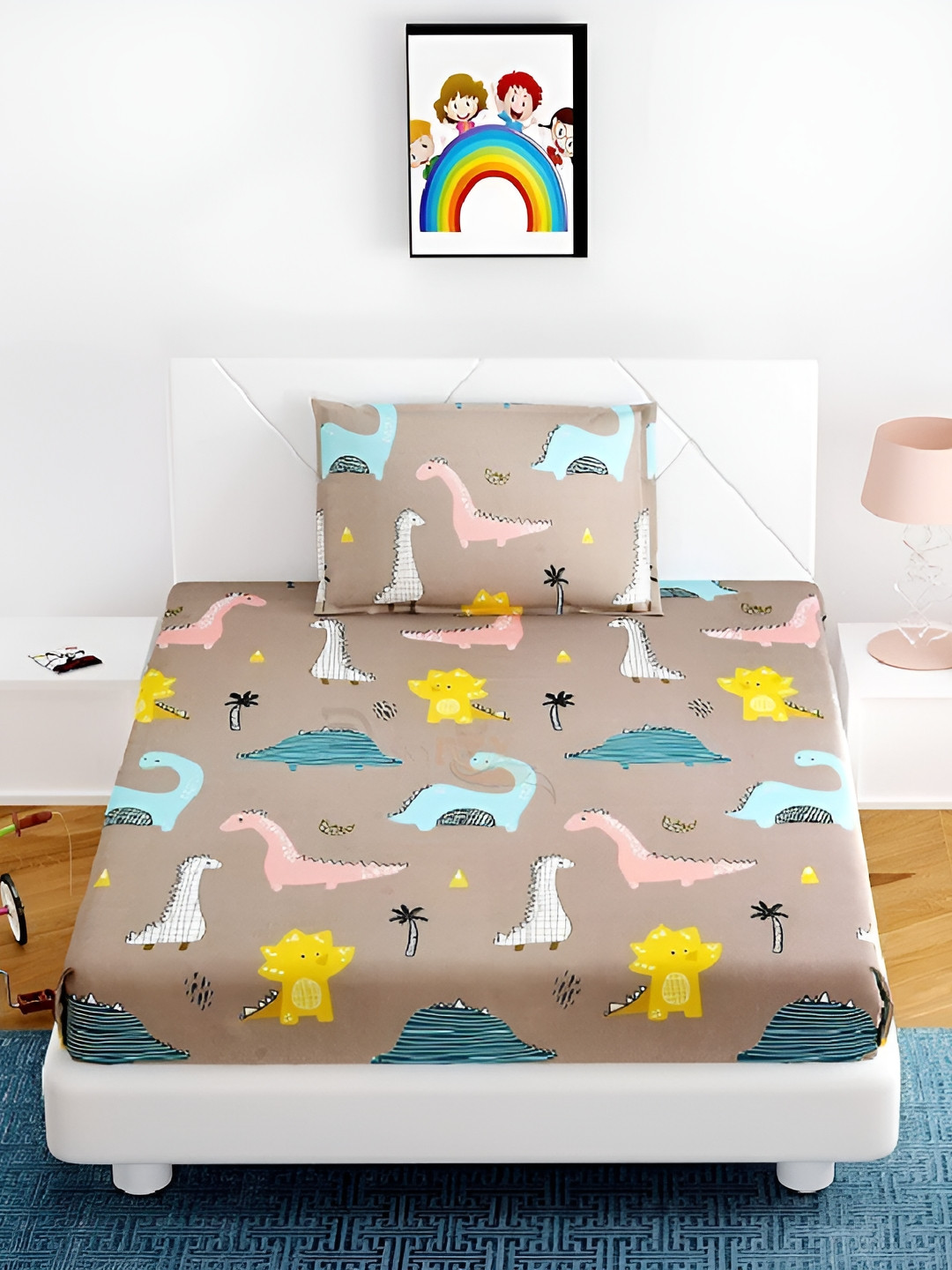 Laying Style Brown Graphic Cotton 210 TC Fitted Queen Fine Bedsheet with 2 Pillow Covers-77 x 35 inches