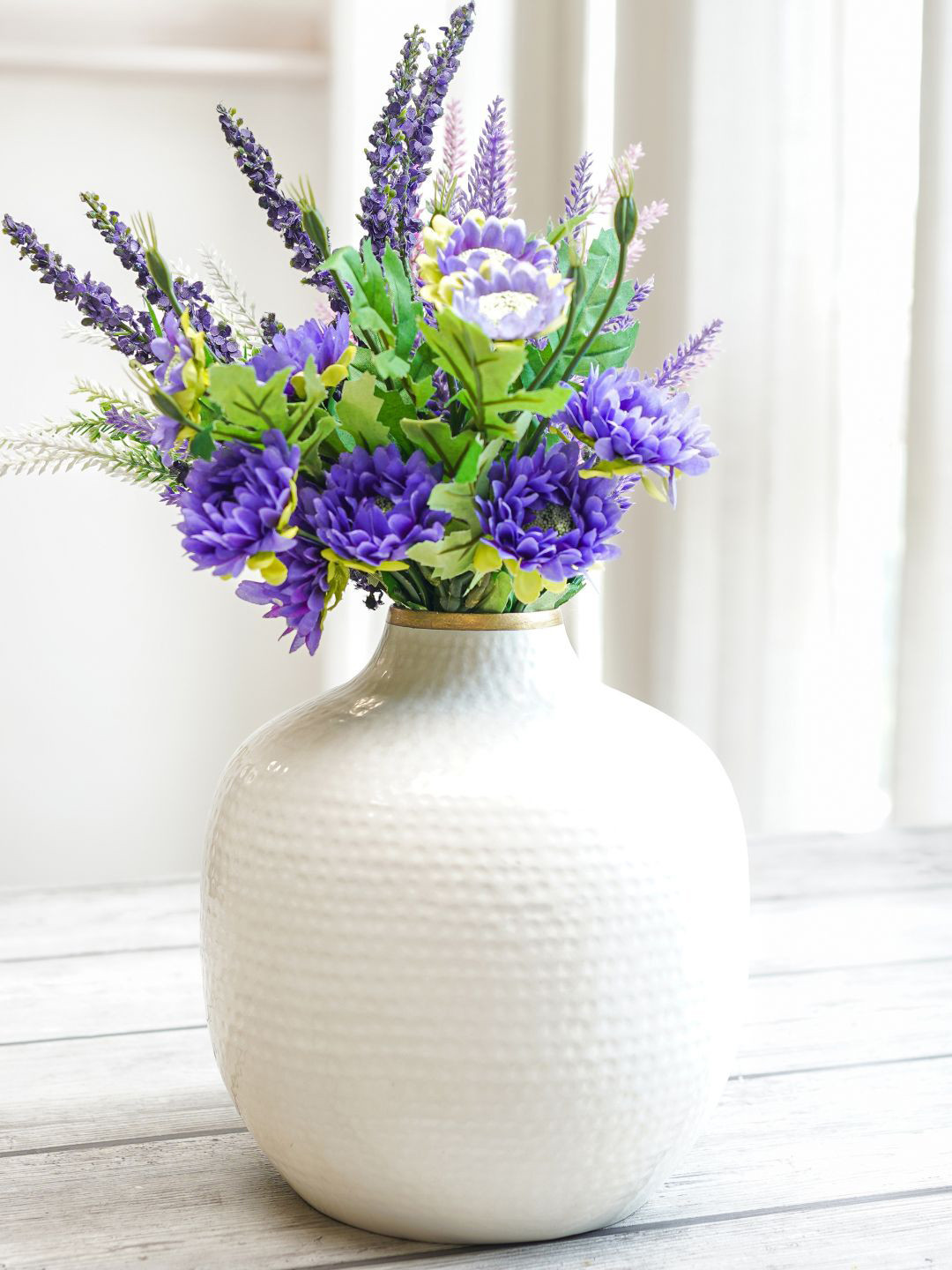 BEHOMA White Hammered Metal Bud Shape Flower Vase