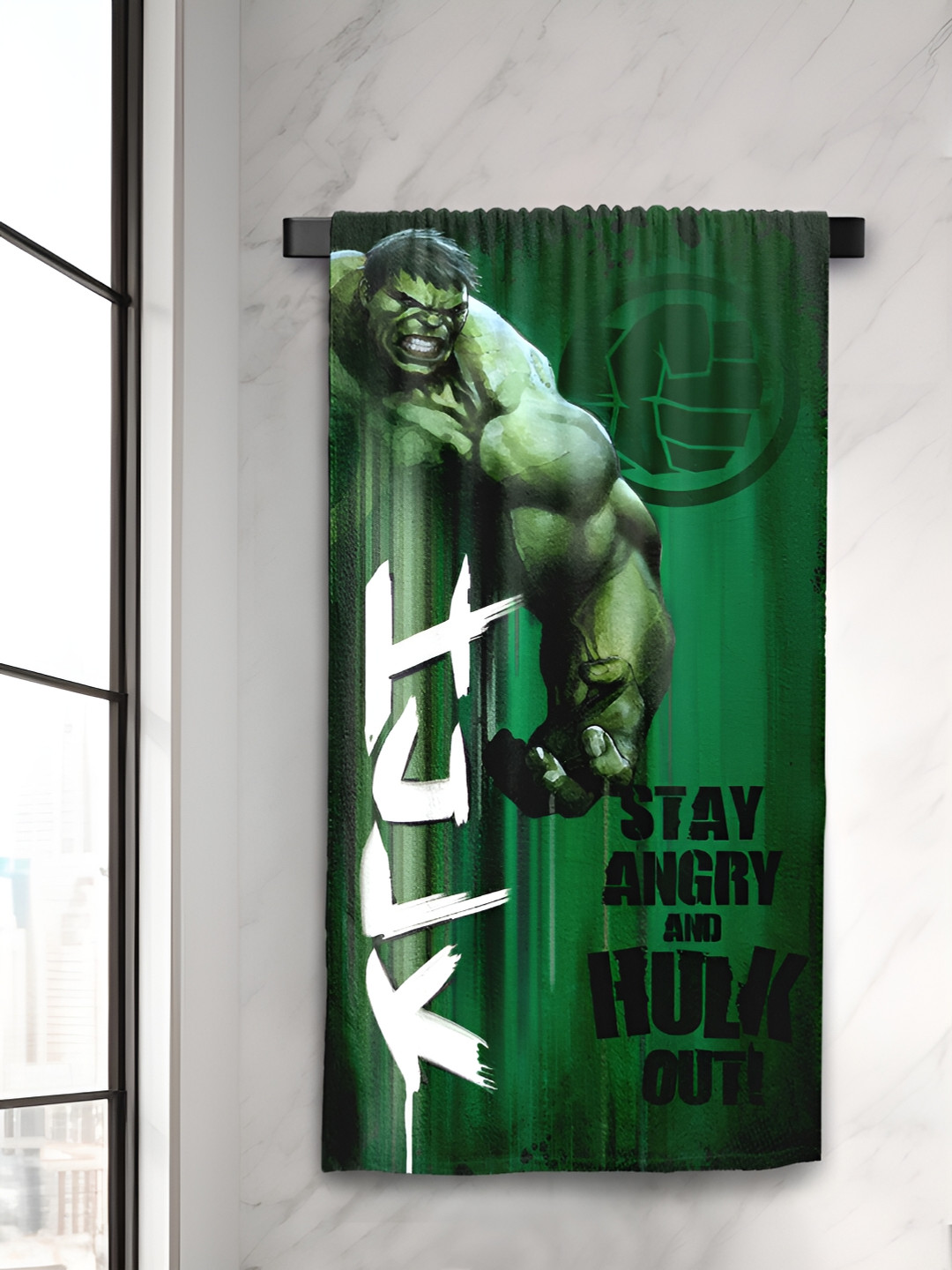 Sassoon Green & Black Hulk Printed Cotton 380 GSM Bath Towel