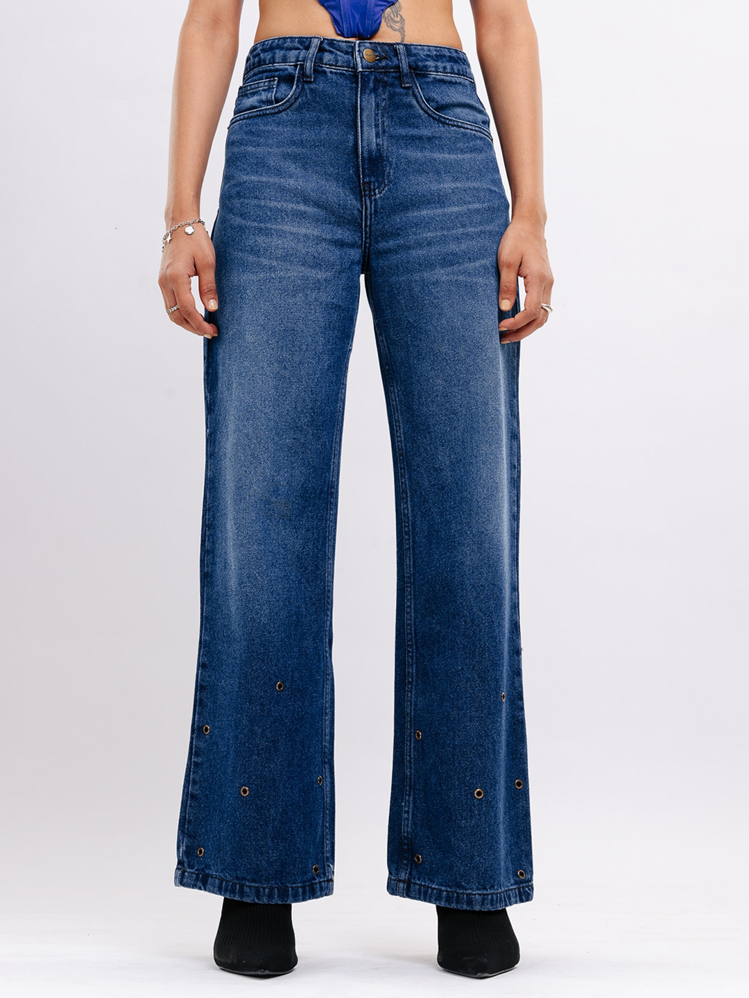 FREAKINS Women Wide Leg Light Fade Whiskers & Chevrons Eyelet Detail Cotton Jeans