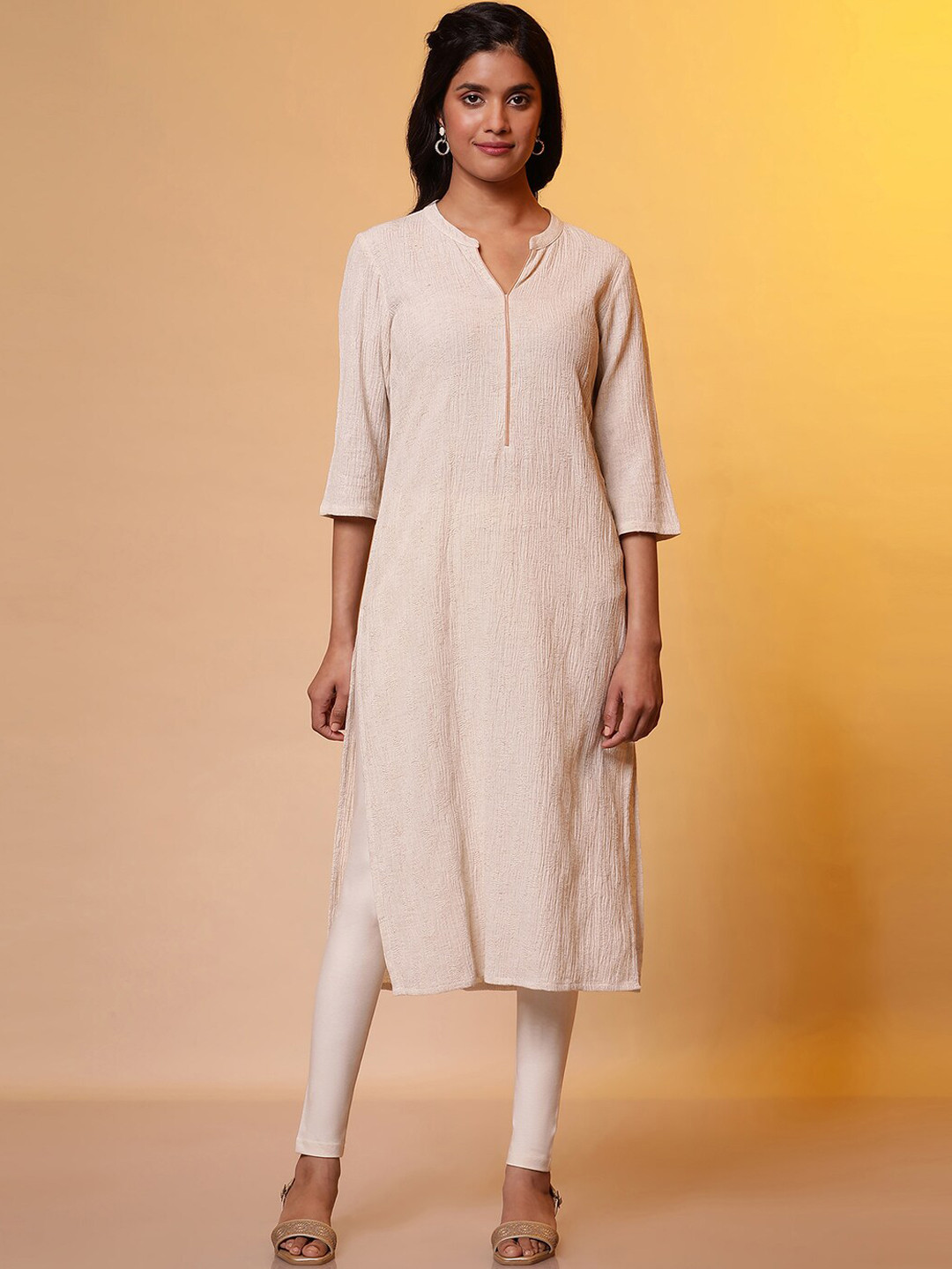 AURELIA Textured Mandarin Collar Straight Kurta