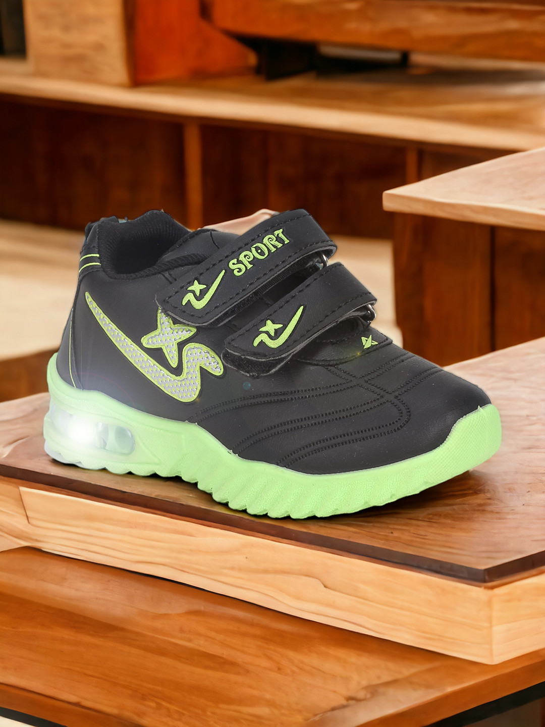 Lil Lollipop Kids Textured Comfort Insole Contrast Sole LED Velcro Sneakers