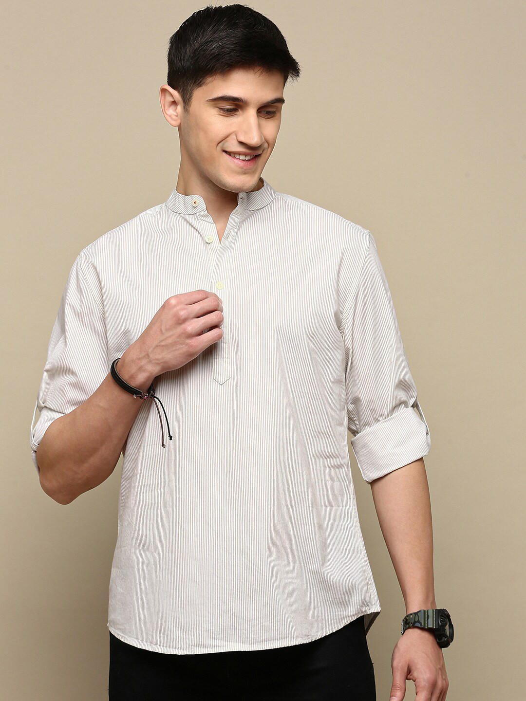 INVICTUS Sport Pinstripes Striped Cotton Mandarin Collar Slim Fit Opaque Casual Shirt