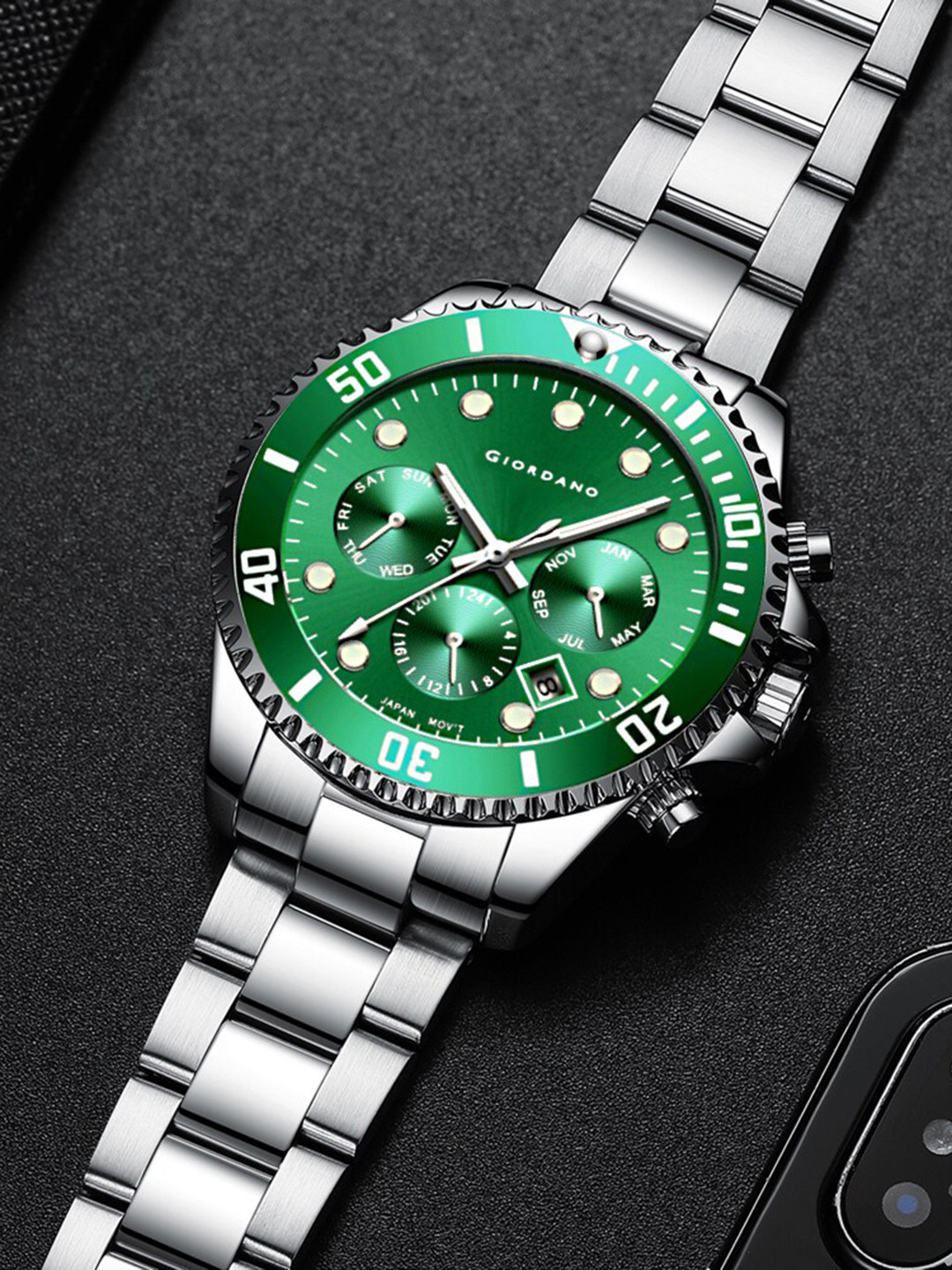 GIORDANO Men Embellished & Bracelet Style Straps Analogue Multi Function Watch GZ-50085-11