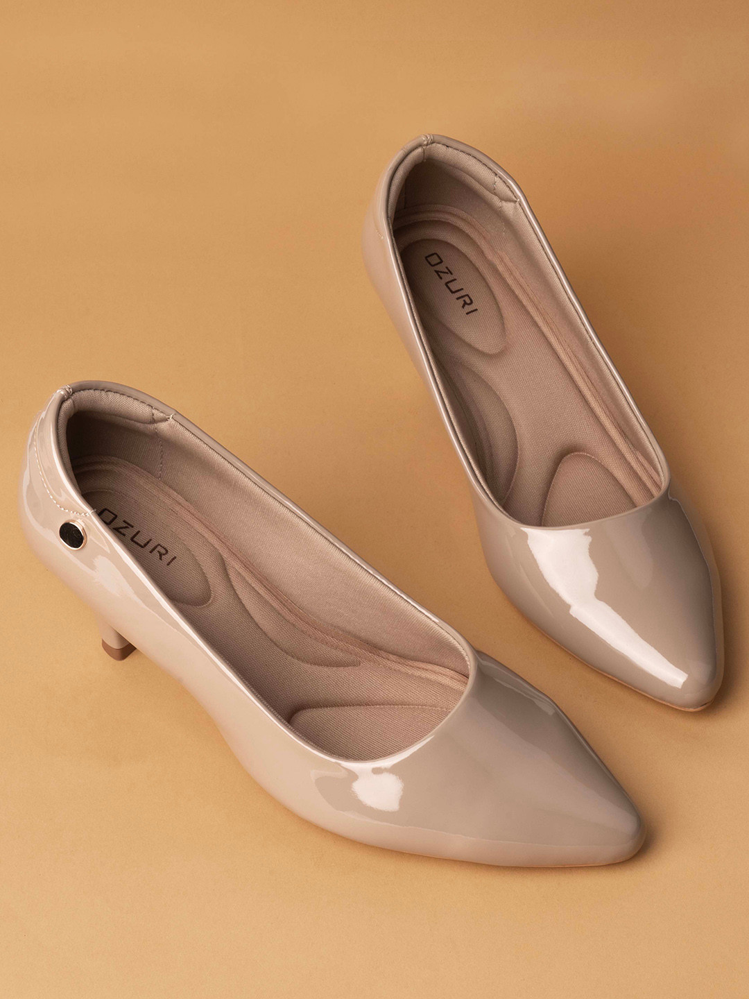 Ozuri Pointed Toe Leather Kitten Heel Pumps