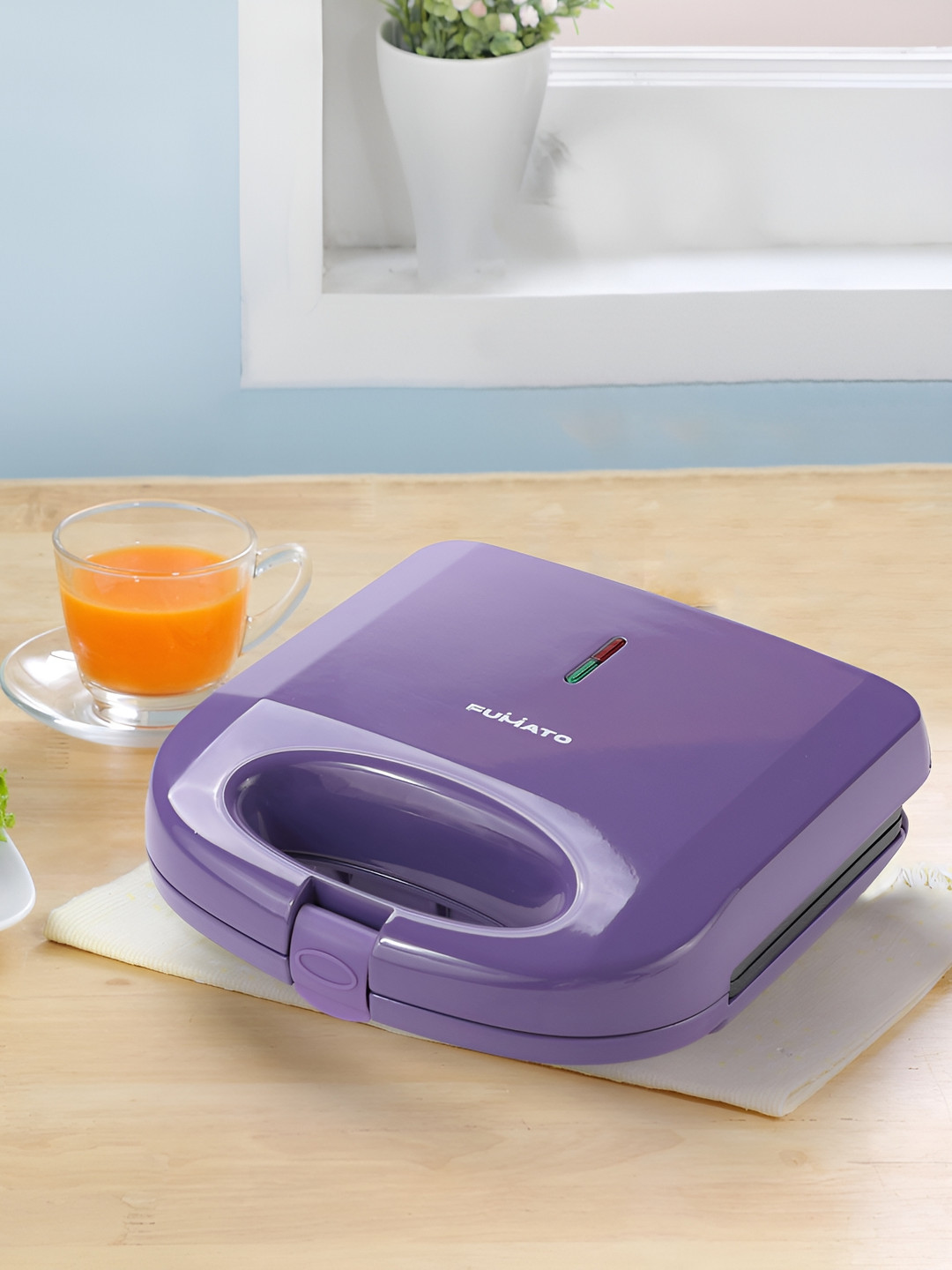 The Better Home Fumato Purple Aluminium 2 Slices Non-Stick 750 W Sandwich Maker