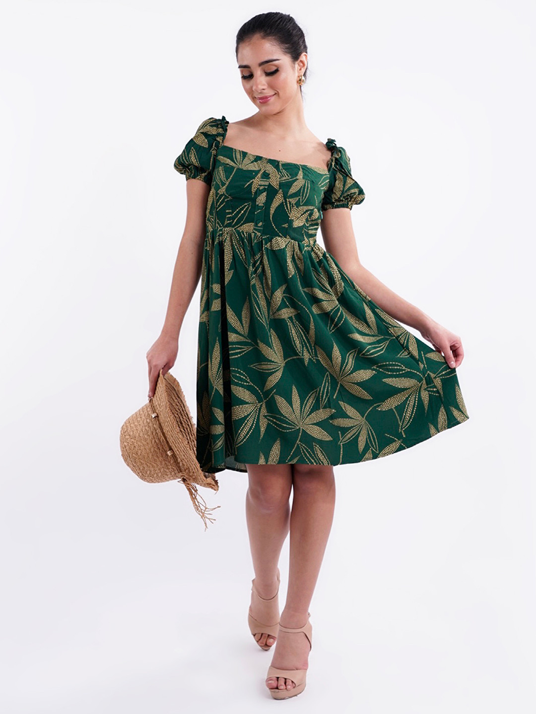 Stylecast X Hersheinbox Green Tropical Print Puff Sleeve Dress