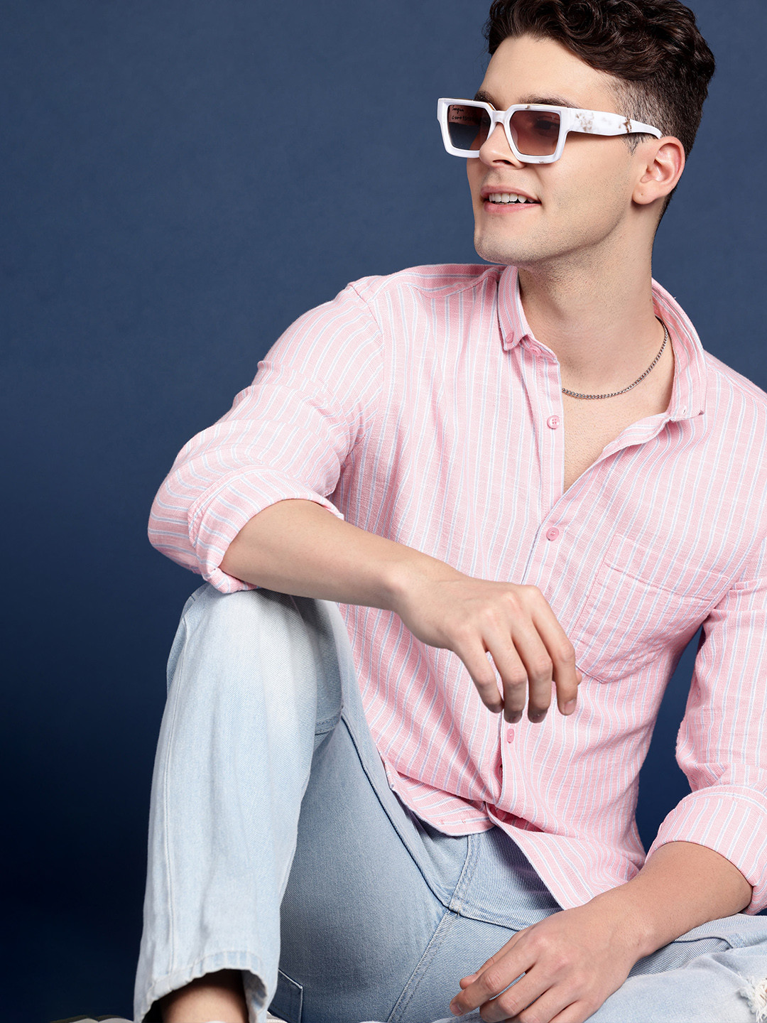 Mast & Harbour Men Standard Striped Casual Shirt