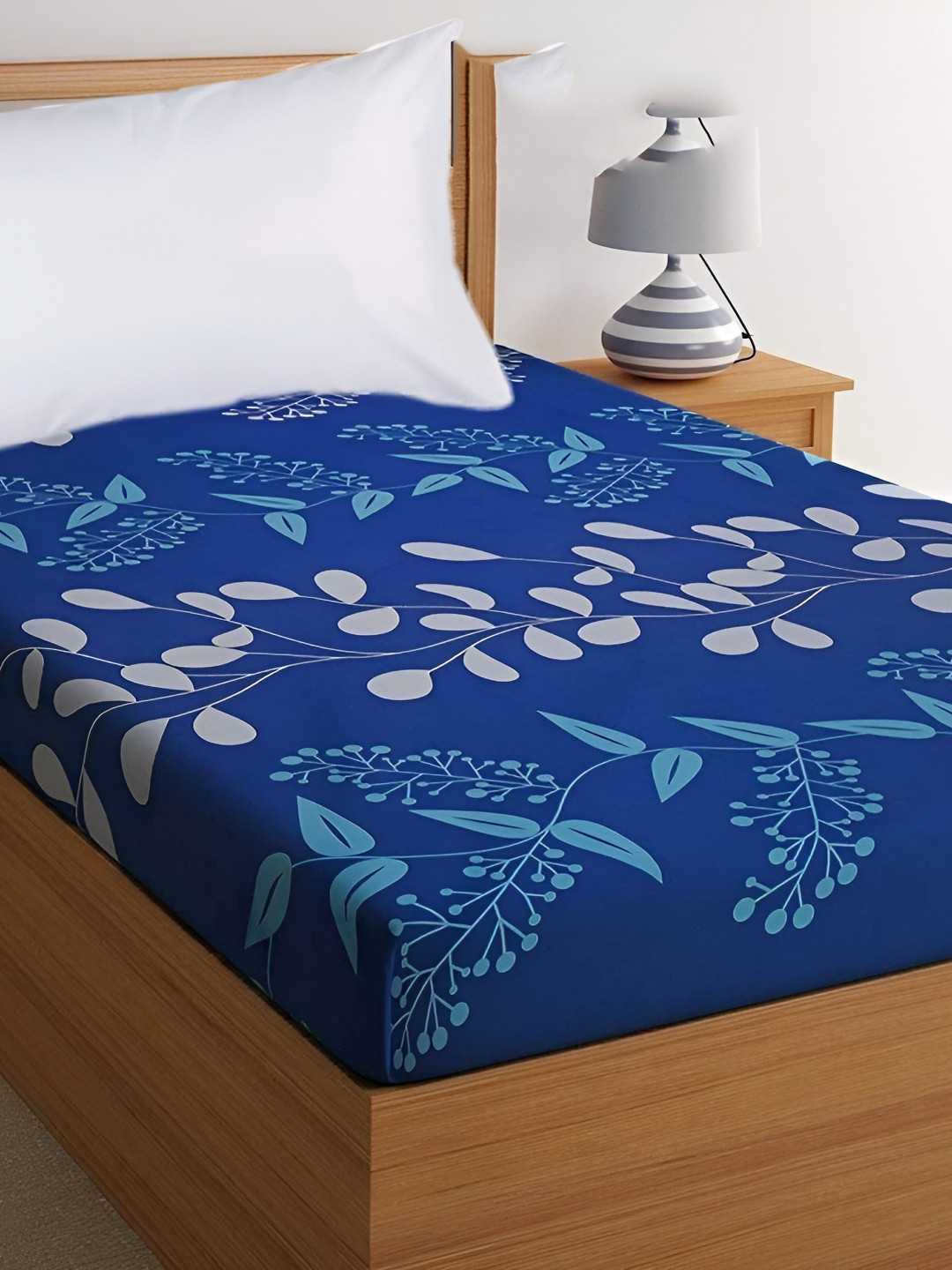 Supreme Home Collective Blue Floral Microfiber 144 TC Single Bedsheet -150 x 225 cm
