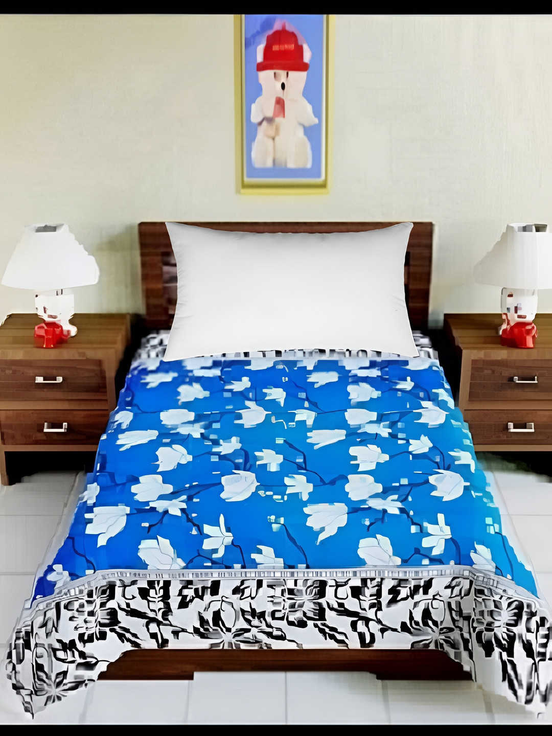 Supreme Home Collective Blue Floral Microfiber 144 TC Single Bedsheet -150 x 220 cm