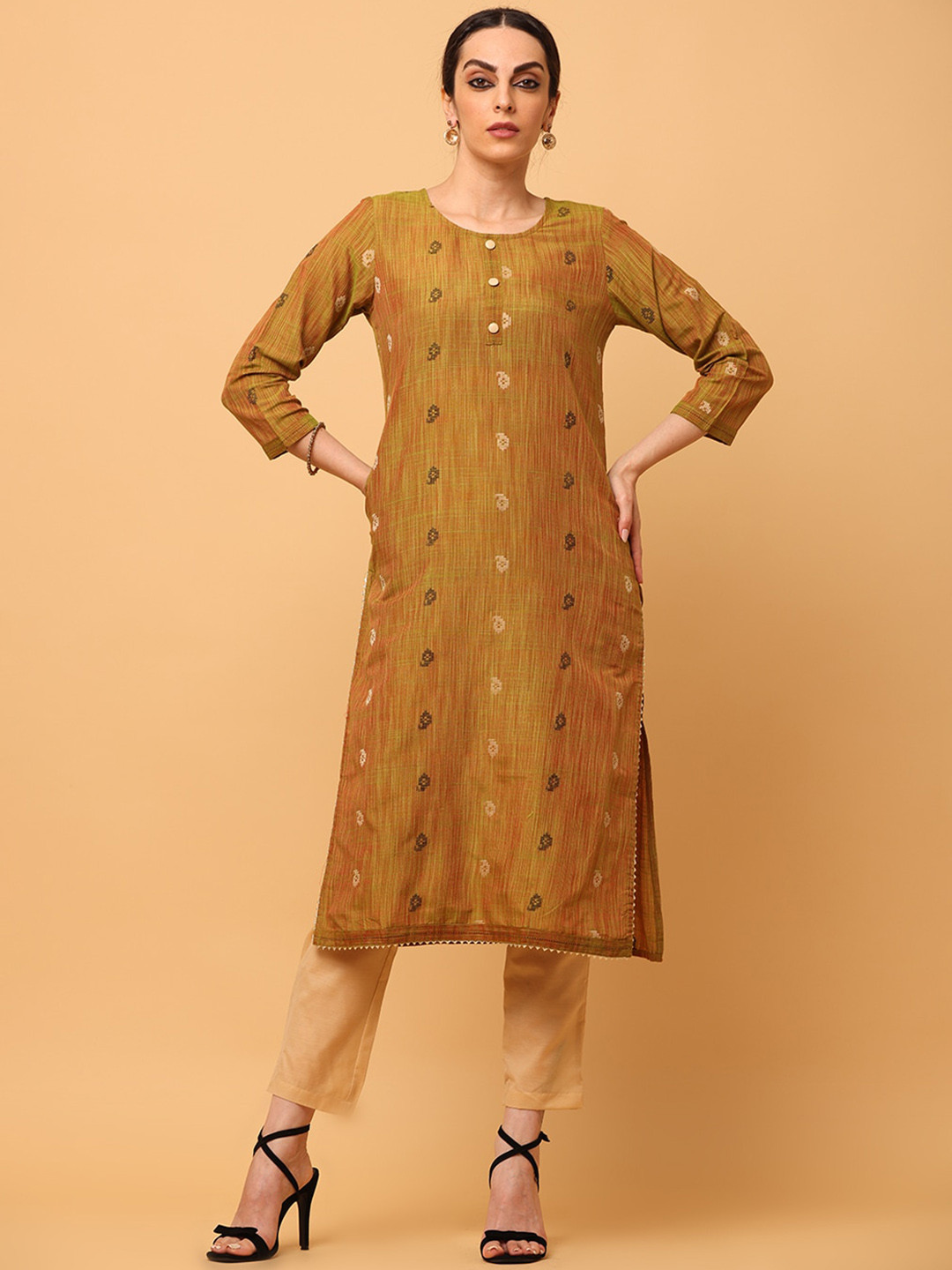 aayusika Ethnic Motifs Embroidered Gotta Patti Kurta