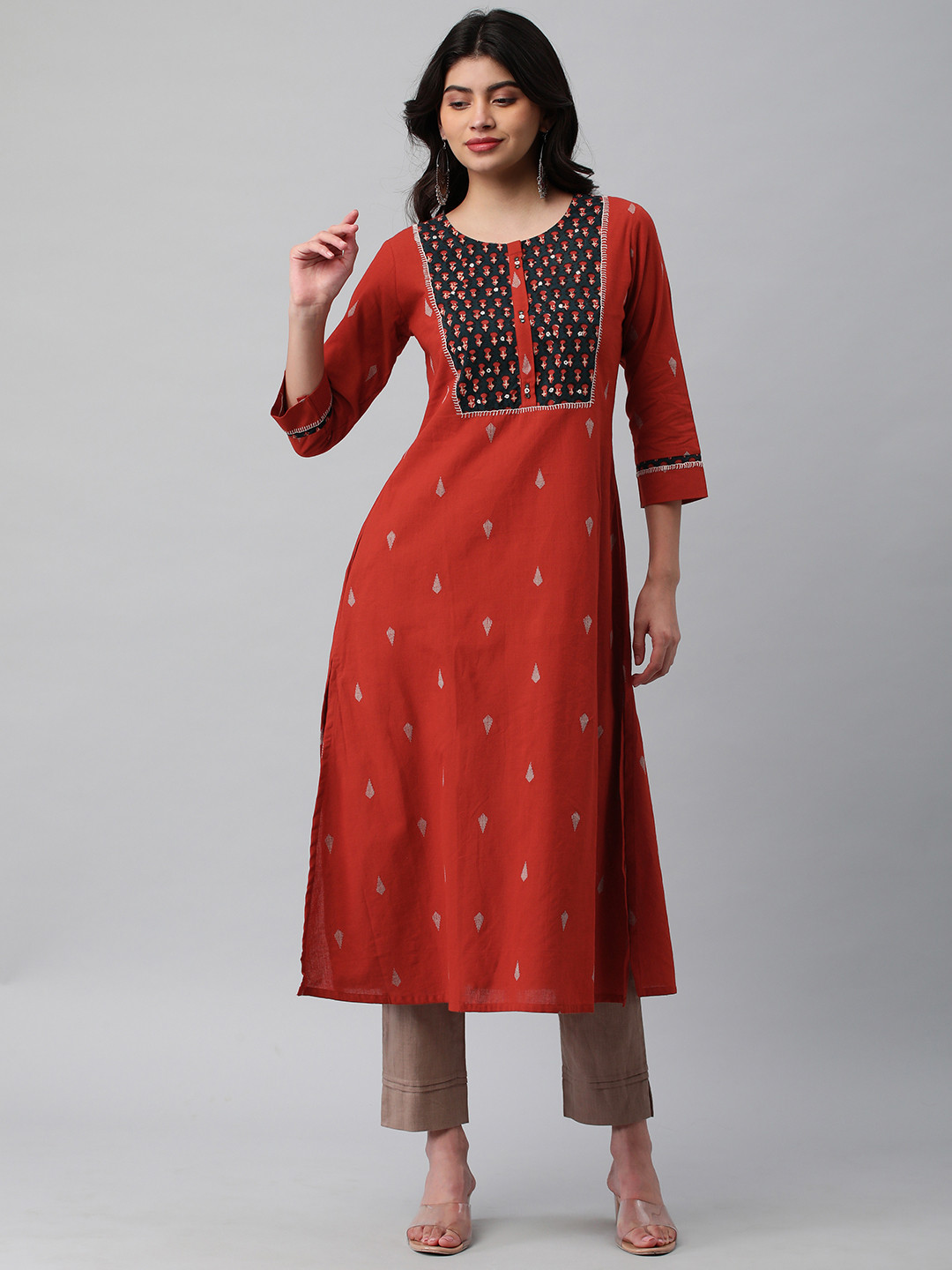 KAMI KUBI  Round Neck Three Quarter Sleeves Mirror Work Dobby Anarkali Kurta