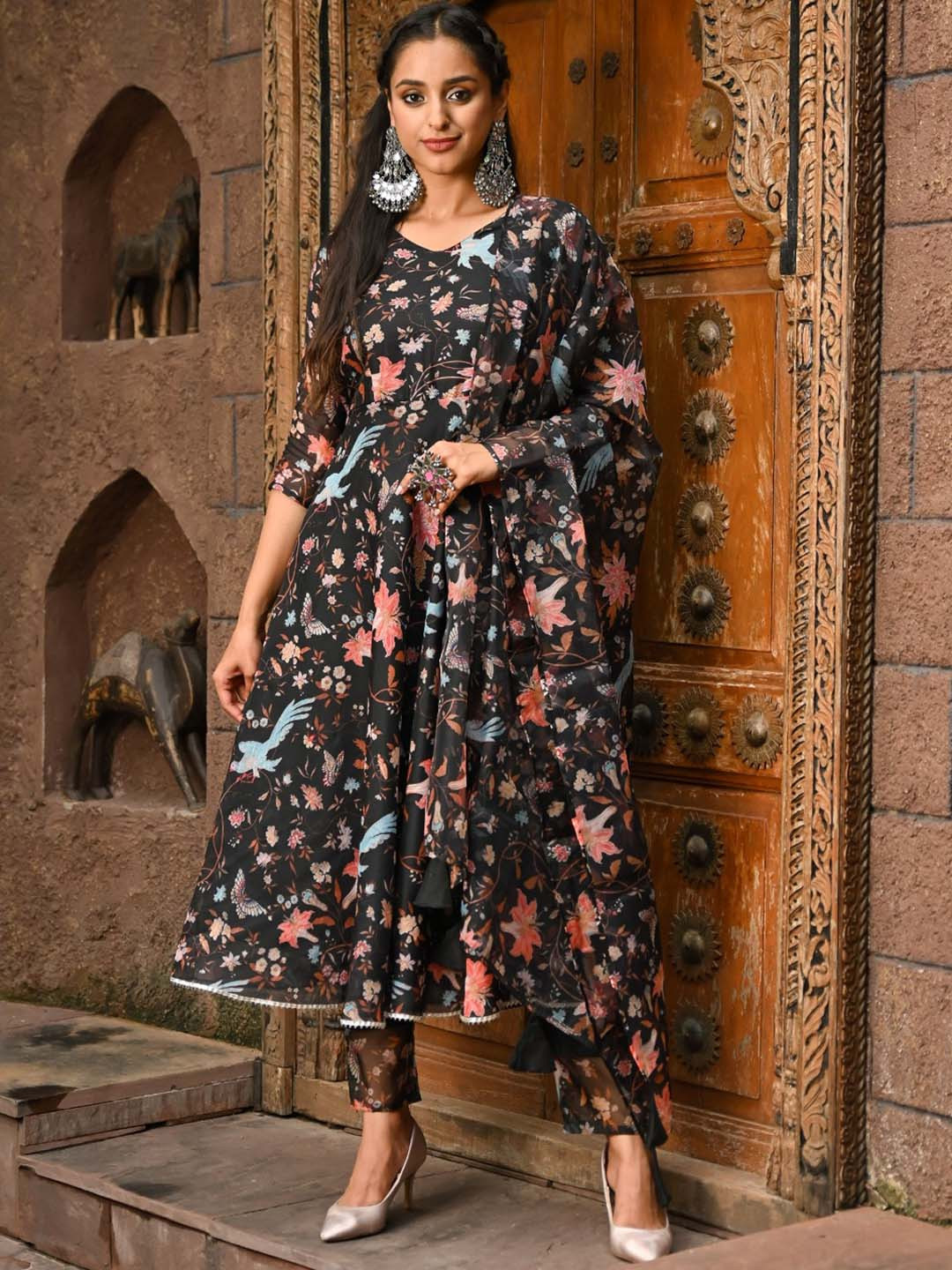 Vinya Floral Printed Empire Chanderi Cotton Kurta With Trousers & Dupatta